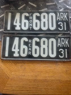 Vintage 1931 Arkansas matching set license plate