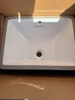 Undermount sink