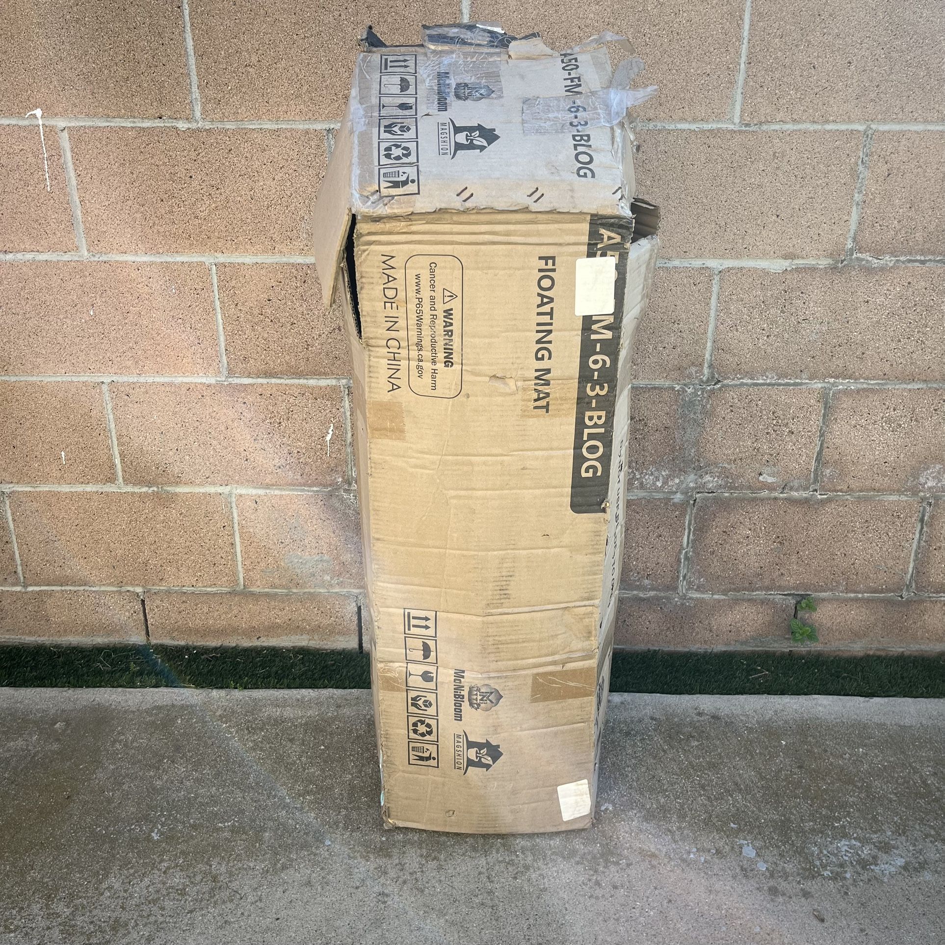 Floating Pad (3 Feet Wide)