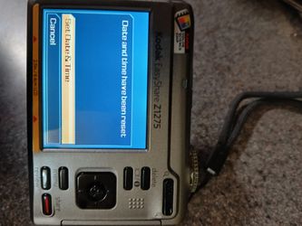 Kodak EasyShare Z1275 Digital Camera