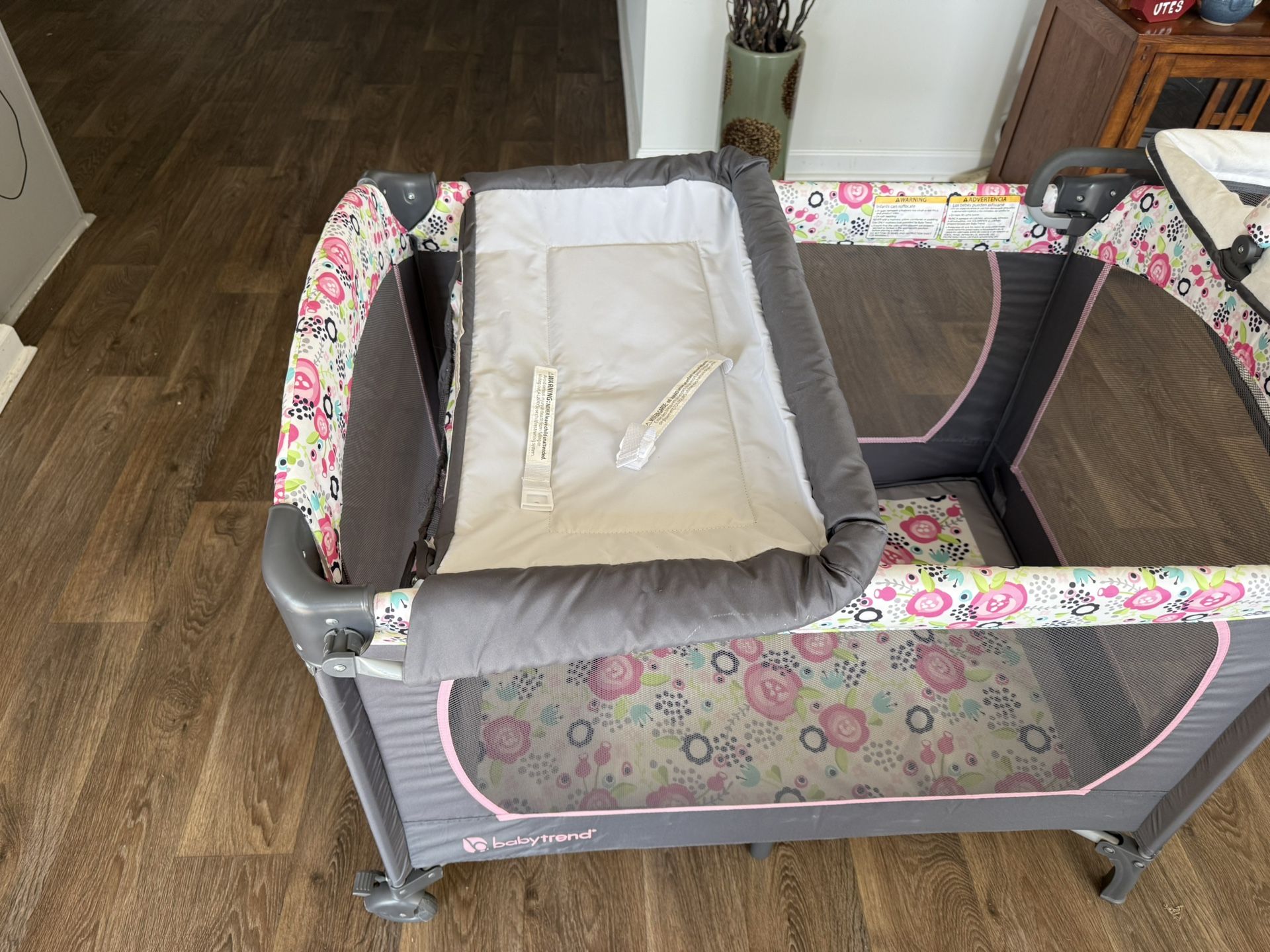 Playpen Sleeper (Like New)