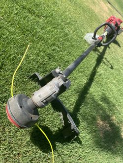 Troy Bilt Gas Trimmer
