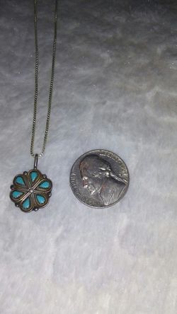 Silver flower n turquoise neckless