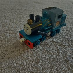 THOMAS AND FRIENDS TRAIN ALLOY MAGNETIC CHARLIE PATTI