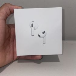 *Brand New* Apple AirPods 3rd Generation with MagSafe Wireless Charging Case - White