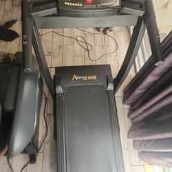 Treadmill 