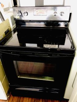 Whirlpool glass top stove