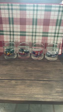 Set Of 4 Hess Glasses from the 1996 Classic Truck Series