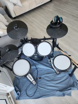 Vendo BaterÃa Alesis Aun En GarantÃa