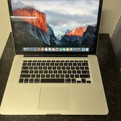 MacBook Pro i7, 2015, 2.2 GHz, 16 GB Ram, 256 GB SSD OS X EL Capitan/ 15 Inches/
