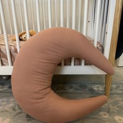 Snuggle Me Organic Feeding Support Pillow