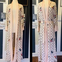 Sexy🔥 Mikey Gucci Robe😍