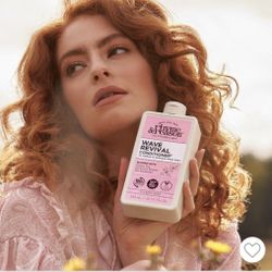 Rhyme & Reason Wave Revival Conditioner