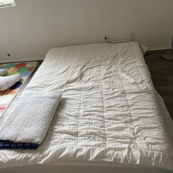 Full Size Bed with Covers