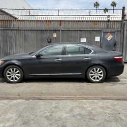2007 Lexus LS 460