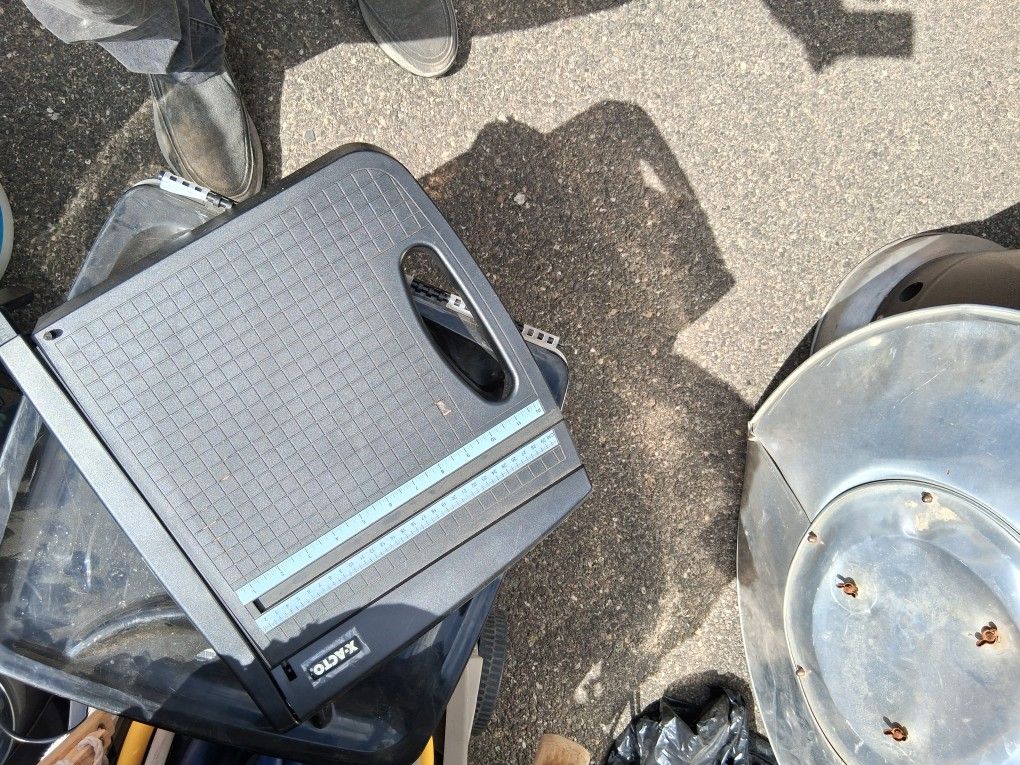 Paper Cutter