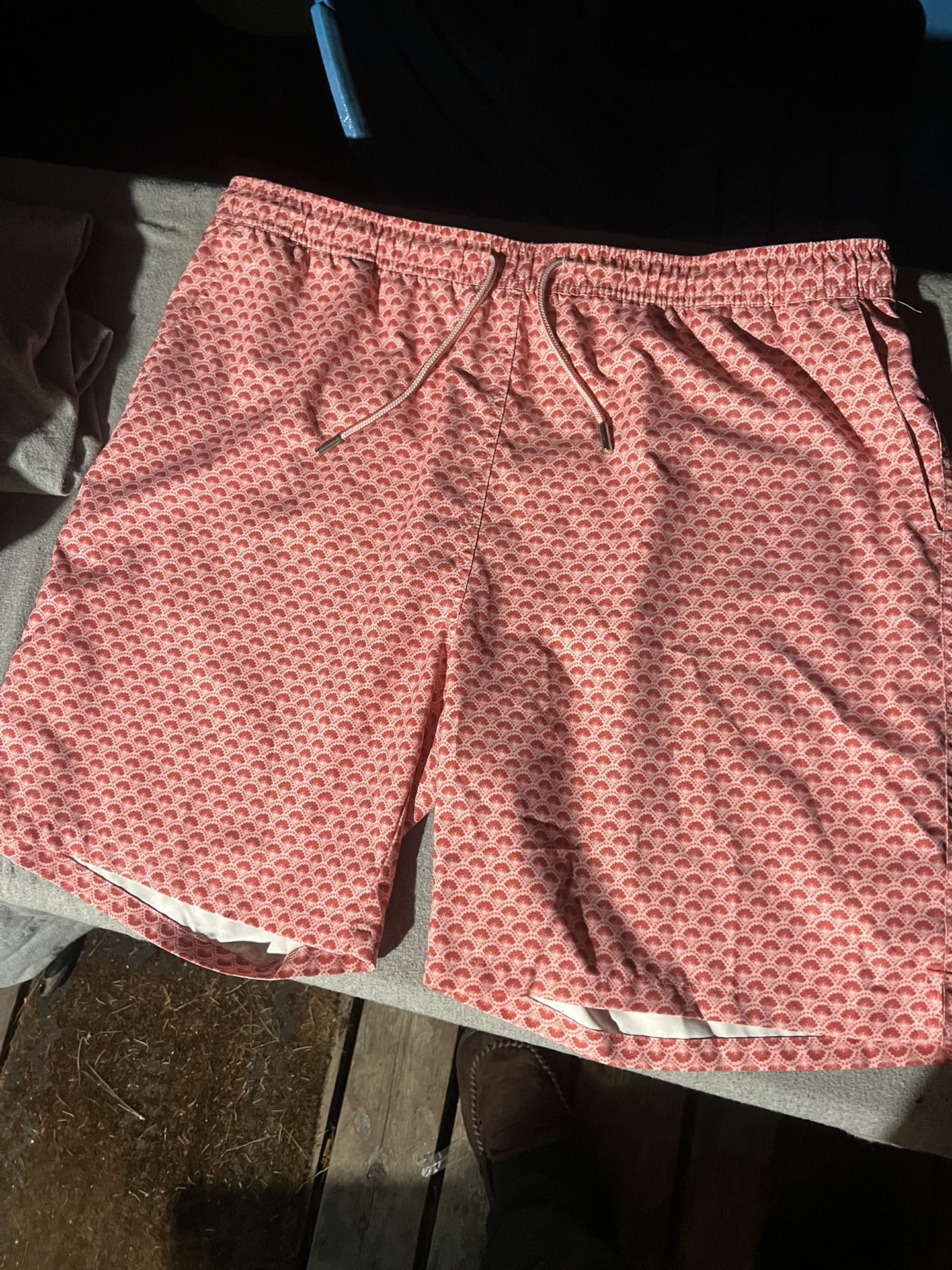 Peter Millar Swimming Trunks $20$