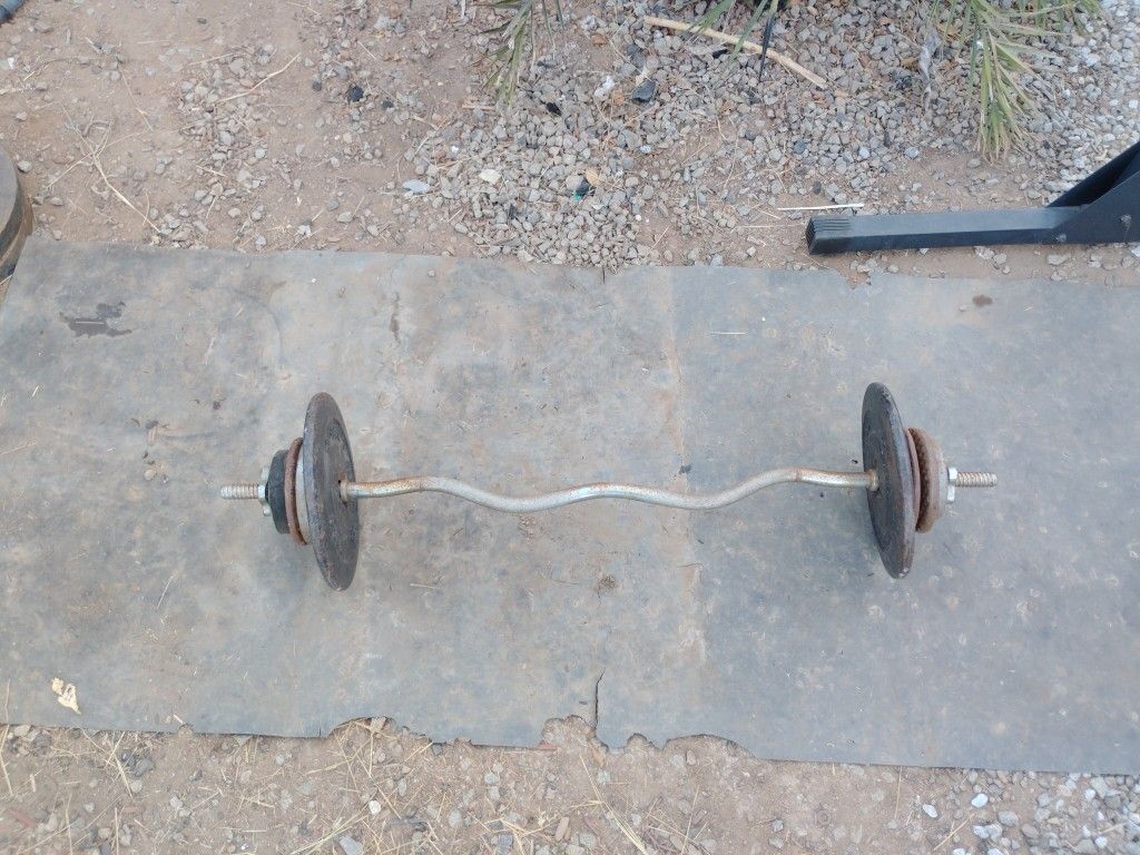 Curl Bar With 75lbs