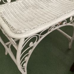 Beautiful white wicker plant stand 