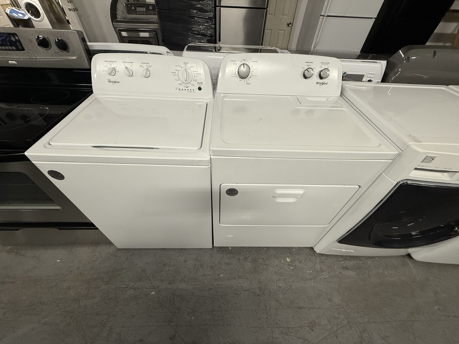Whirlpool Washer And Dryer Set ( GAS ) ( Lavadora Y Secadora )