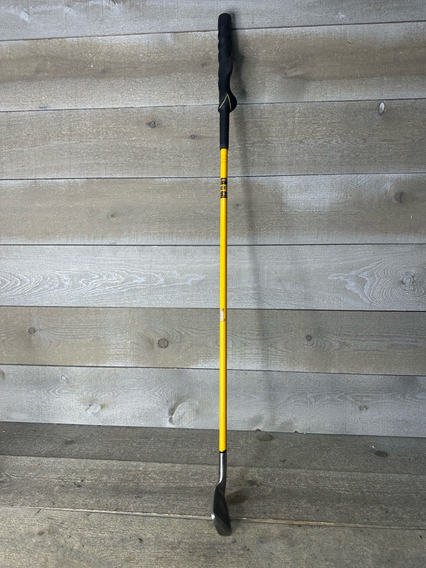 Momentus Golf Senior 32 Oz Swing Aid Weighted Trainer Practice Club RH 35"