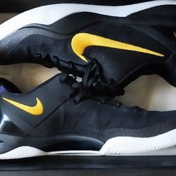 Kobe VIII Protro Size 11 New!!!