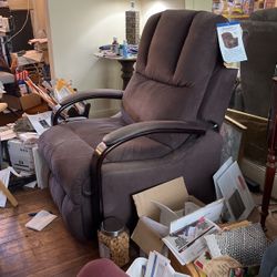 Catnapper Electric Recliner