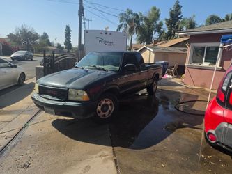 2001 GMC Sonoma sls