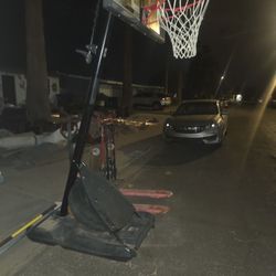 Adjustable Basketball Hoop (Spalding)
