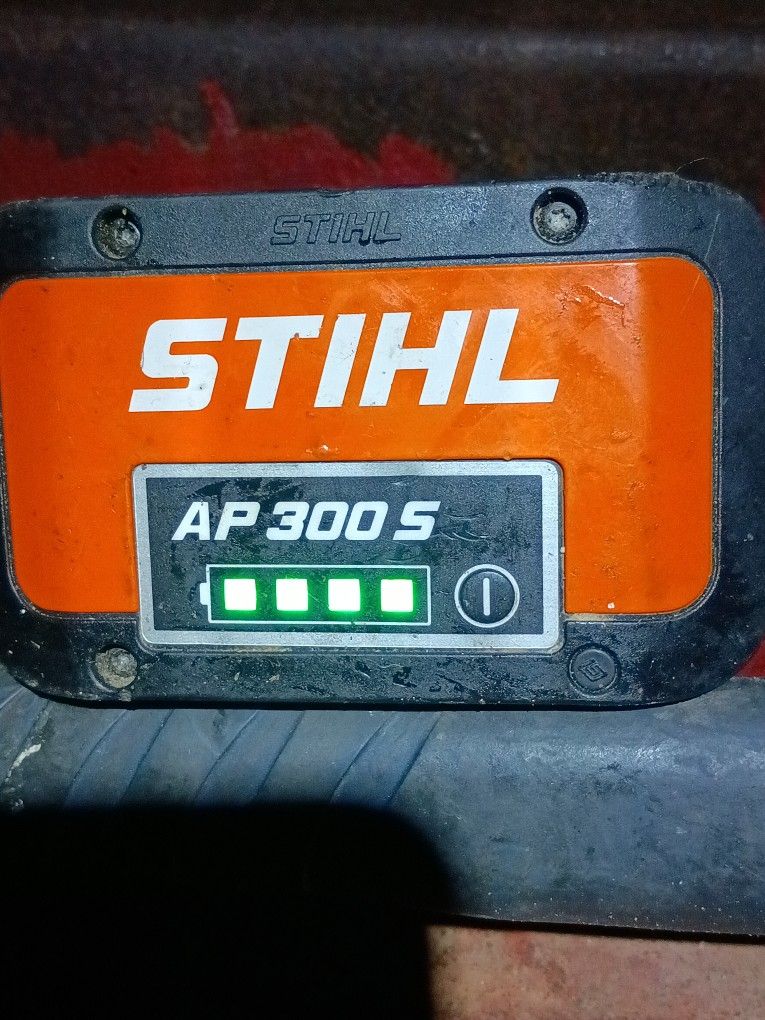 Stihl 36 Volt Battery AP 300 S