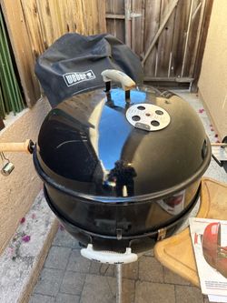 Weber 22” Kettle Grill with Rotisserie