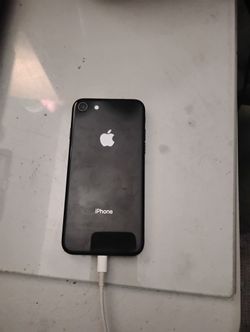 iPhone 8 $100