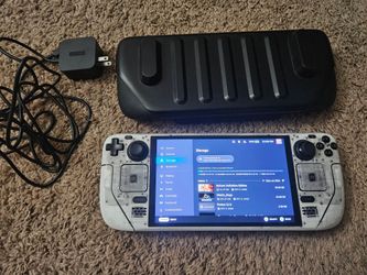 Valve Steam Deck Oled 1tb with Dbrand skin and killswitch case