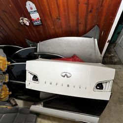 Infiniti G35 Sedan Trunk