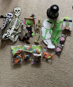 $25 🎃 Halloween Decoration & Party Supply
