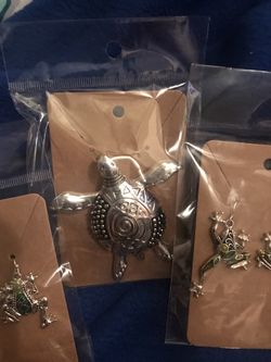 Lot Of Jewelry And Jewelry Makings With Containers .750 For All In Pictures Or Best Offer 