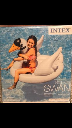 Swan Float