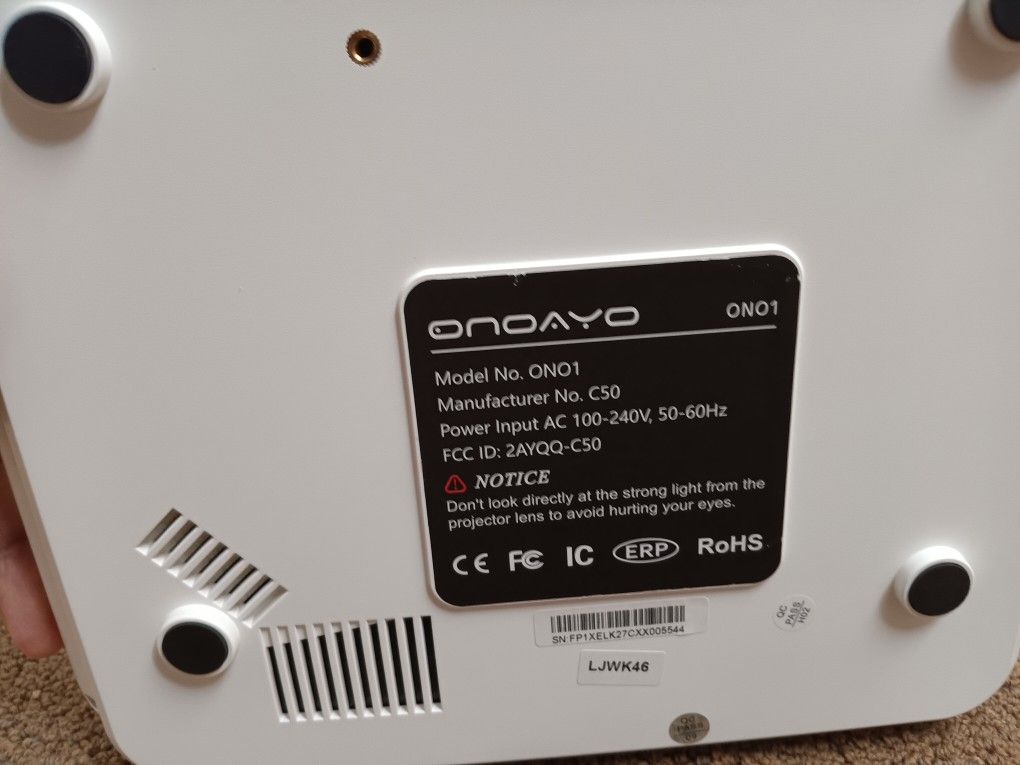 Onoayo projector
