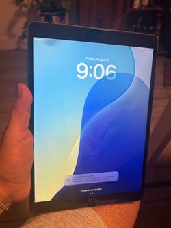 iPad Air 3rd generation  64GB Storage  WiFi + cellular  NO TRADES