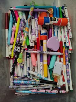 Bundle of Pencils, Markers, Color.Pemcils