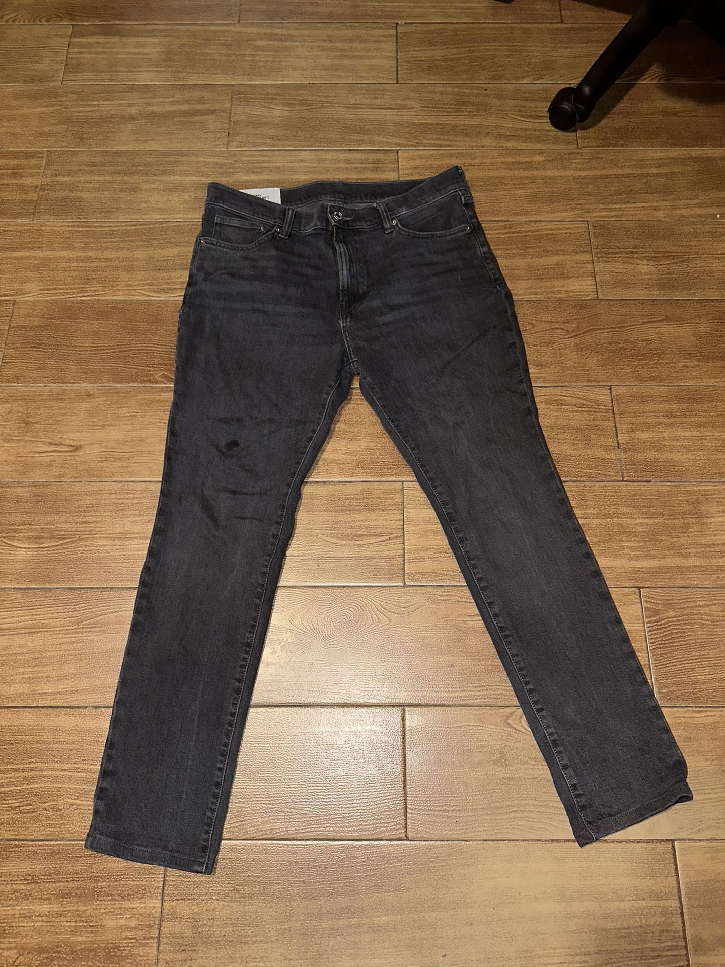 H&M Jeans Dark Men Size 34x30 Skinny 