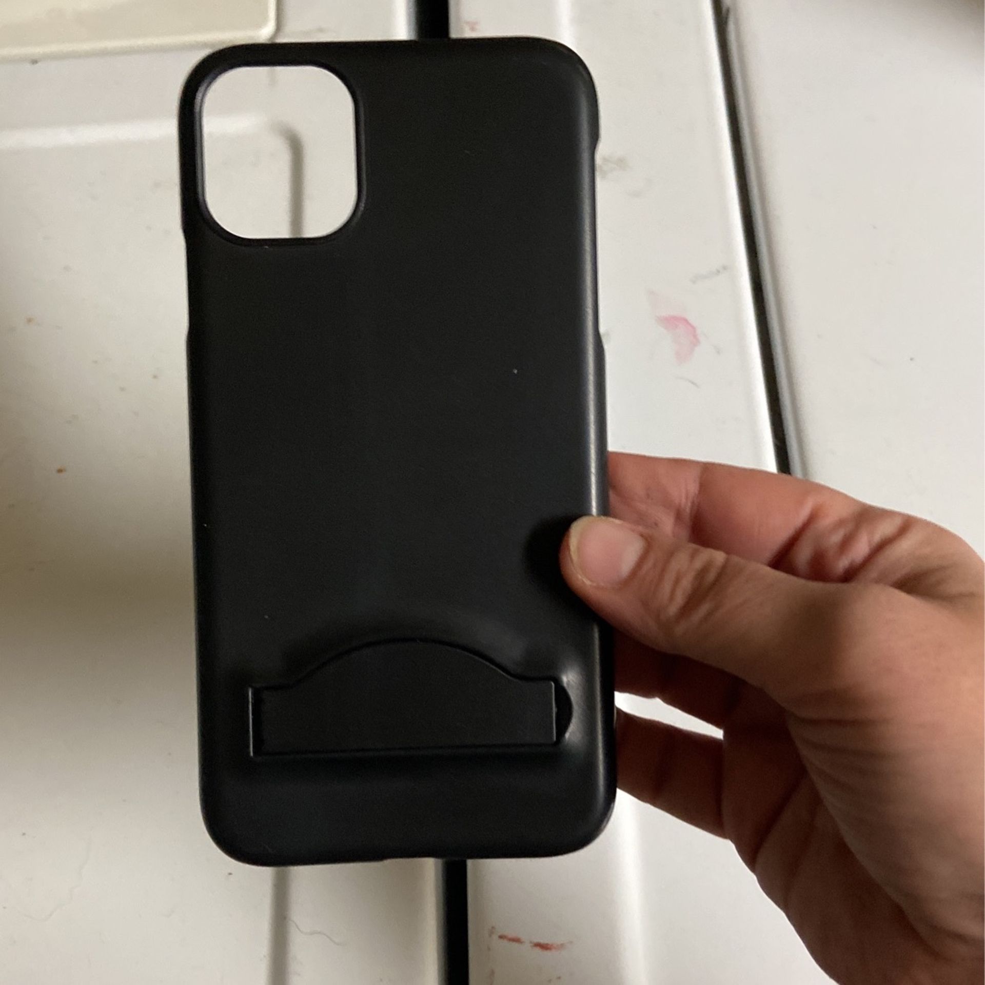 Super Thin iPhone 11 Case W Kickstand