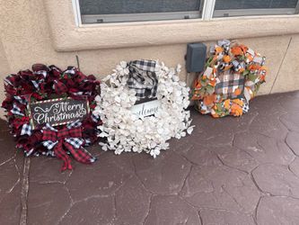 Door wreaths
