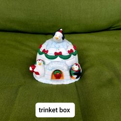 Trinket box 