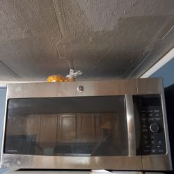Microwave GE  (Over The Range) 