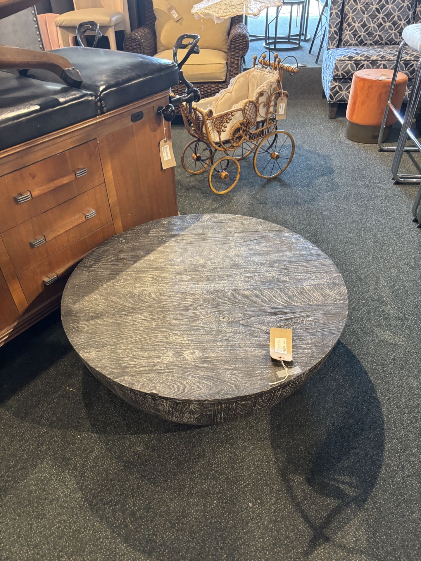 Coffee Table Wood / round charcoal SKU RER8FX