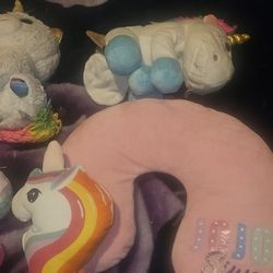 4 UNICORN STUFFED ANIMALS ALL FOR $19
