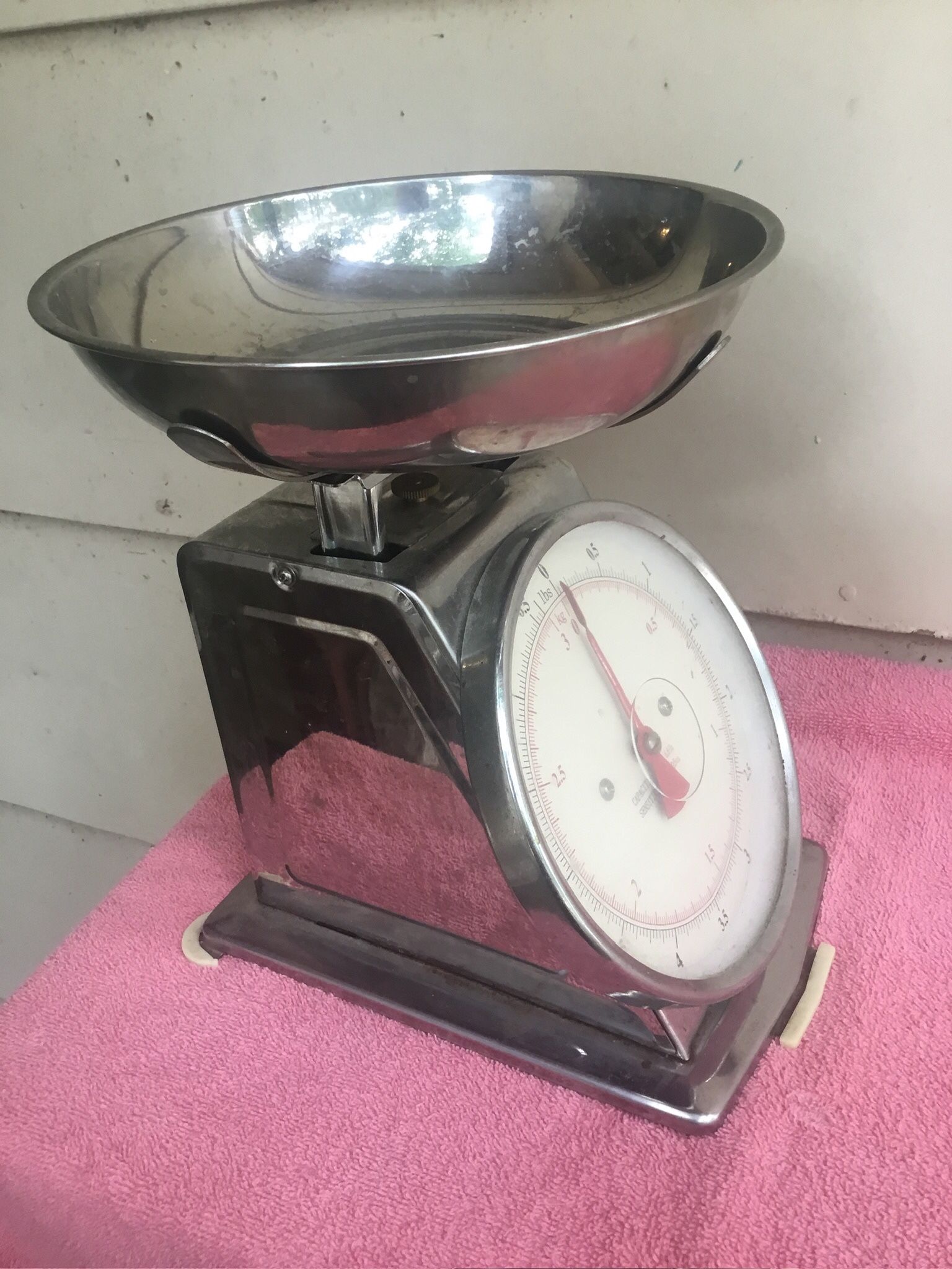 Kitchen Scales. South Austin.