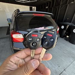 Llaves De Autos / Car Keys And Remotes