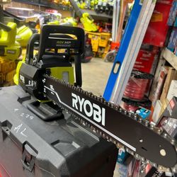 RYOBI 18in. Volt Brushless Chainsaw with Battery 4.0 and Charger 